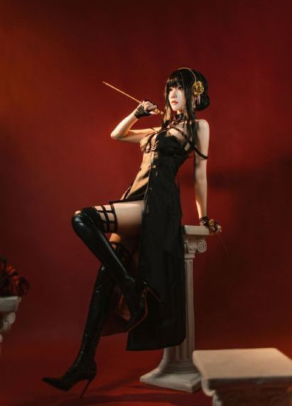 艳妇臀荡乳欲伦交换在线播放