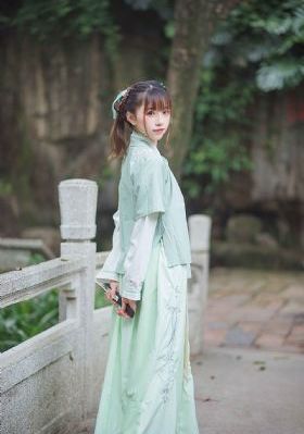 女主被各种怪物交高h文