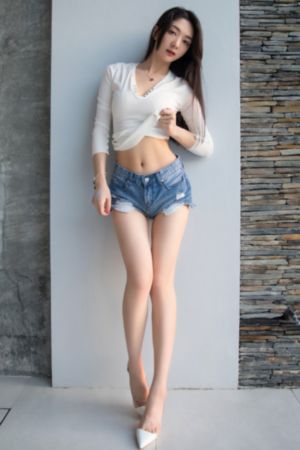 年轻的小婊孑4伦理