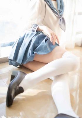 玩具跪趴调教play