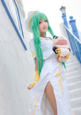 驱魔少女